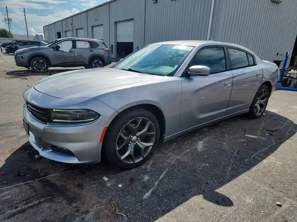2C3CDXHG5GH237718 Dodge Charger 2016 — Front end damage, before-repair photo