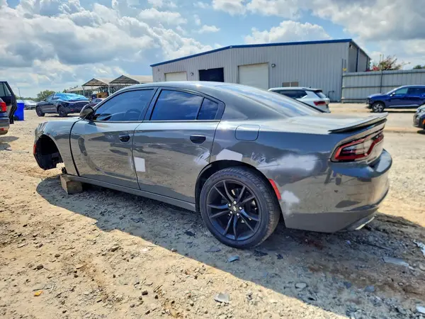 2C3CDXBG2HH602110 — 2017 Dodge Charger, zdjęcie 2 z Copart, Przód