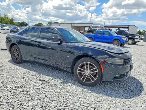 2C3CDXJG7JH198311 — 2018 Dodge Charger, zdjęcie 4 z Copart, Zalanie