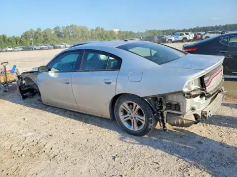 2C3CDXBG9MH667921 — 2021 Dodge Charger, foto 2 de Copart, Parte delantera