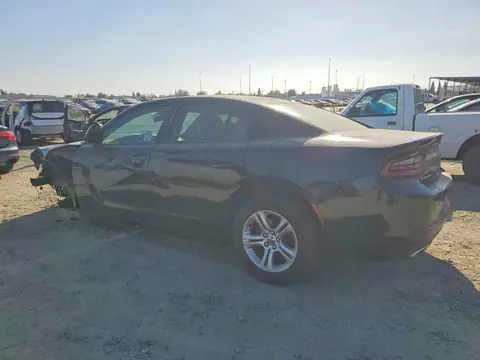 2C3CDXBG0MH653373 — 2021 Dodge Charger, foto 2 de Copart 27.10.2026, Parte delantera