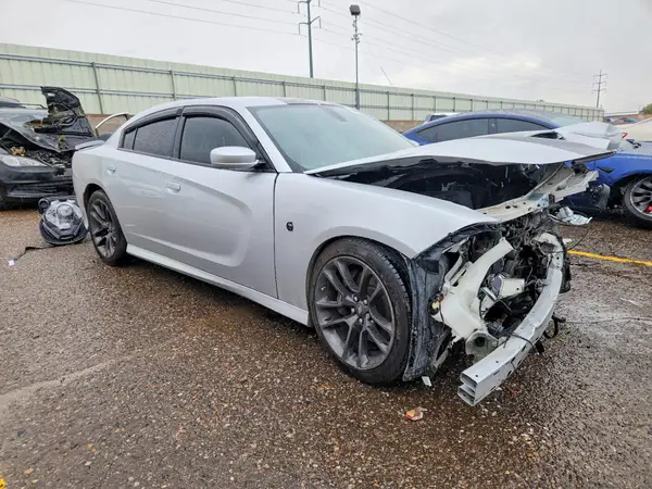 2C3CDXGJ2MH511224 — 2021 Dodge Charger, zdjęcie 4 z Copart 06.10.2026, Przód