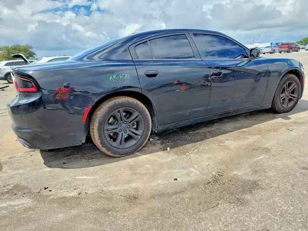 2C3CDXBG0MH642910 — 2021 Dodge Charger, zdjęcie 3 z Copart, Tył
