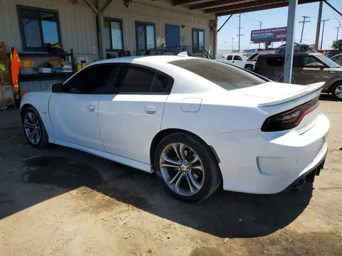 2C3CDXCT2NH129123 — 2022 Dodge Charger, foto 2 de Copart 26.10.2026, Parte delantera