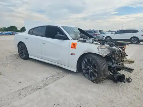 2C3CDXGJ5PH687110 — 2023 Dodge Charger, photo 4 from Copart 22.09.2026, Engine fire