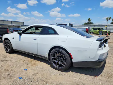 2026 Dodge Charger VIN 2C3CDAMPXTR238662 фото 2