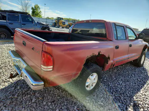 2000 DODGE DAKOTA VIN 1B7HG2AZ7YS751538 фото 3