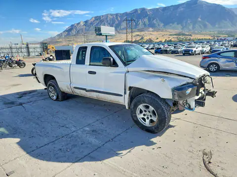 2005 DODGE DAKOTA VIN 1D7HE42N05S147571 фото 4