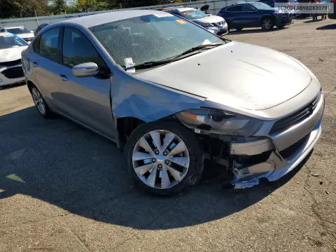 2014 Dodge Dart Sxt VIN 1C3CDFBB9ED830791 фото 4