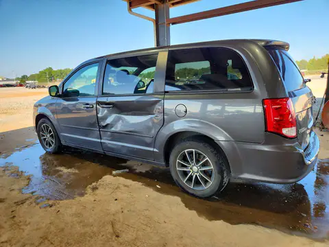 2C4RDGCG5FR570085 — 2015 Dodge Grand Caravan, photo 2 from Copart 14.10.2026, Side