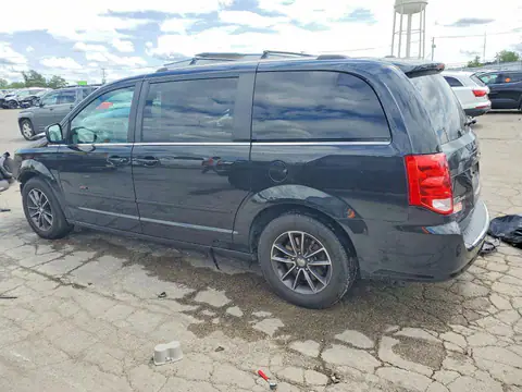 2C4RDGCG9HR637404 — 2017 Dodge Grand Caravan, foto 2 de Copart 28.10.2026, Parte delantera