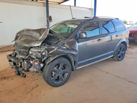 3C4PDCGG9JT528180 — 2018 Dodge Journey, Przód (Front End), zdjęć przed naprawą