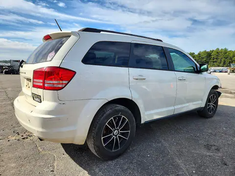 3C4PDCAB3JT288749 — 2018 Dodge Journey, zdjęcie 3 z Copart, Przód
