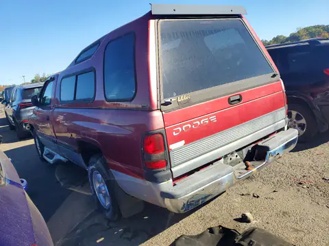 1998 DODGE RAM 1500 VIN 1B7HC16YXWS730105 фото 2