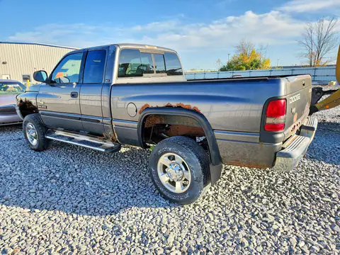 2002 DODGE RAM 2500 VIN 3B7KF23672M215197 фото 2