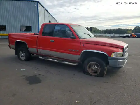 1B7HF13Z41J278221 — 2001 Dodge RAM, photo 4 from Copart 21.10.2026, Front end