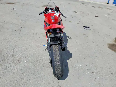 ZDMHAATW9NB007969 — 2022 Ducati Panigale, zdjęcie 4 z Copart 27.10.2026, Bok