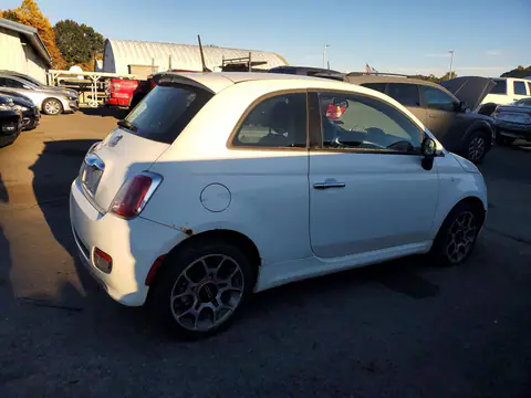 3C3CFFBRXFT721744 — 2015 Fiat 500, photo 3 from Copart 22.10.2026, Minor dents and scratches