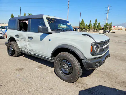 2023 Ford Bronco VIN 1FMEE5BP9PLA91983 фото 4