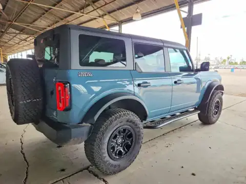 1FMEE5DP9PLB72866 — 2023 Ford Bronco, ფოტო 3, Copart 28.09.2026, ბუნებრივი ცვეთა