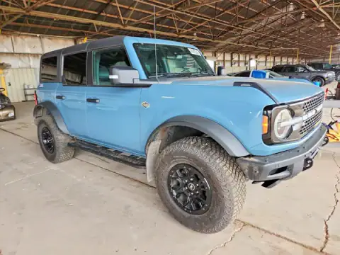 1FMEE5DP9PLB72866 — 2023 Ford Bronco, ფოტო 4, Copart 28.09.2026, ბუნებრივი ცვეთა