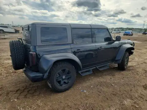 1FMEE1BP1RLA20725 — 2024 Ford Bronco, photo 3 from Copart, Side