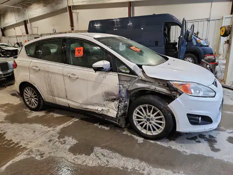 1FADP5BU7FL115444 — 2015 Ford C-MAX, photo 4 from Copart 21.10.2026, Front end