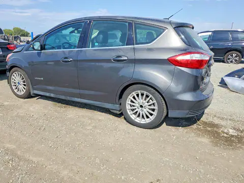 1FADP5BU3GL109996 — 2016 Ford C-MAX, фото 2 с аукциона Copart 29.09.2026, Передняя часть