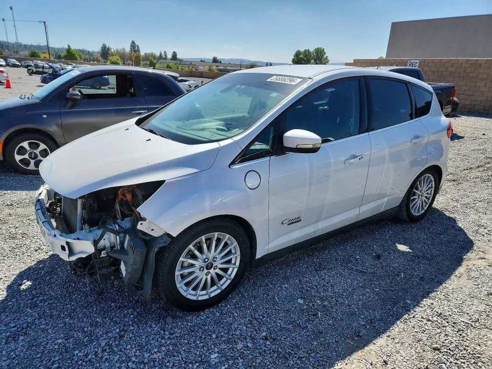 1FADP5CU1GL115570 Ford C-MAX 2016 — повреждение Передняя часть, фото до ремонта