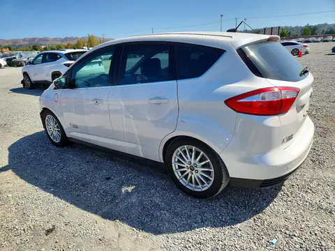 1FADP5CU1GL115570 — 2016 Ford C-MAX, фото 2 с аукциона Copart 30.09.2026, Передняя часть