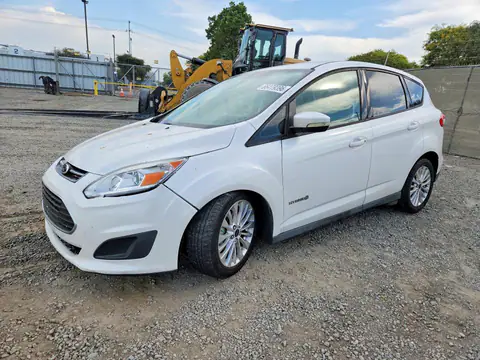 1FADP5AU4HL114143 — 2017 Ford C-MAX, Przód (Front End), zdjęć przed naprawą