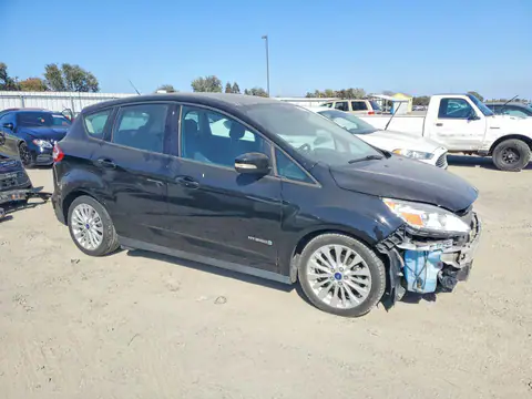 1FADP5AU7JL104664 — 2018 Ford C-MAX, фото 4 с аукциона Copart 27.10.2026, ПЕРЕДНЯЯ ЧАСТЬ