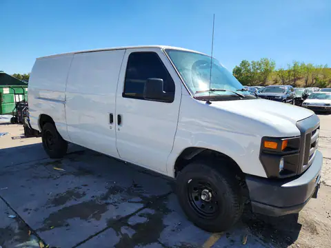 1FTNE1EW9EDA97435 — 2014 Ford E150, photo 4 from Copart 30.09.2026, Vandalism