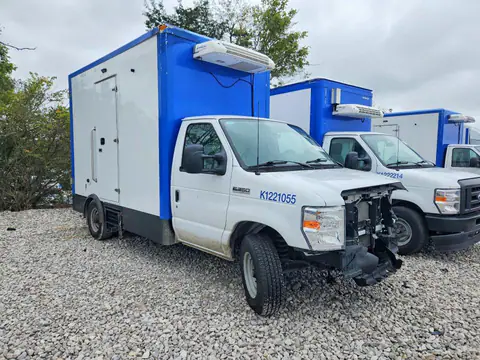 2023 FORD E350 VIN 1FDWE3FK0PDD18771 фото 4