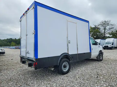 2023 FORD E350 VIN 1FDWE3FK1PDD32050 фото 3