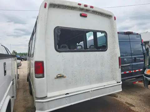 2001 FORD ECONOLINE VIN 1FDXE45S21HA24980 фото 4