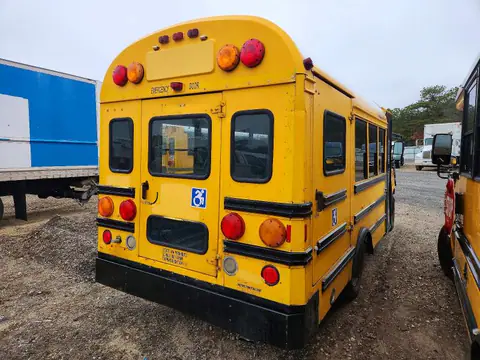 2006 FORD ECONOLINE VIN 1FDSE35P36HA41357 фото 4
