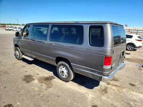 1FBSS31L58DA72530 — 2008 Ford Econoline, photo 2 from Copart, Rear end