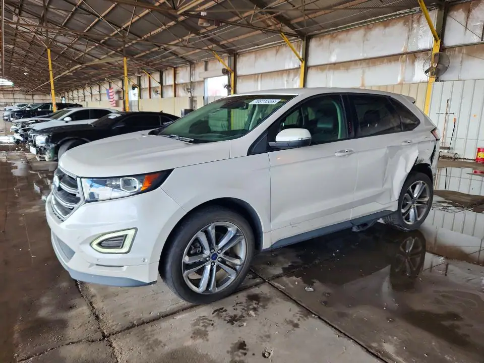 2FMPK4AP5GBC67151 Ford EDGE 2016 — დაზიანება გვერდითი ნაწილი, ფოტო შეკეთებამდე