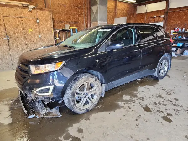 2FMPK4K95HBB34780 Ford EDGE 2017 — uszkodzenie Przód, zdjęcie przed naprawą
