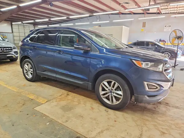 2FMPK3J93HBB58619 — 2017 Ford EDGE, фото 4 с аукциона Copart 11.10.2026, Мелкие вмятины и царапины