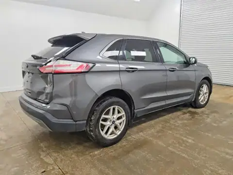 2FMPK4J95NBA31971 — 2022 Ford EDGE, foto 3 de Copart, Daños en los bajos