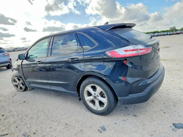 2FMPK4G96PBA13733 — 2023 Ford EDGE, фото 2 с аукциона Copart, Передняя часть
