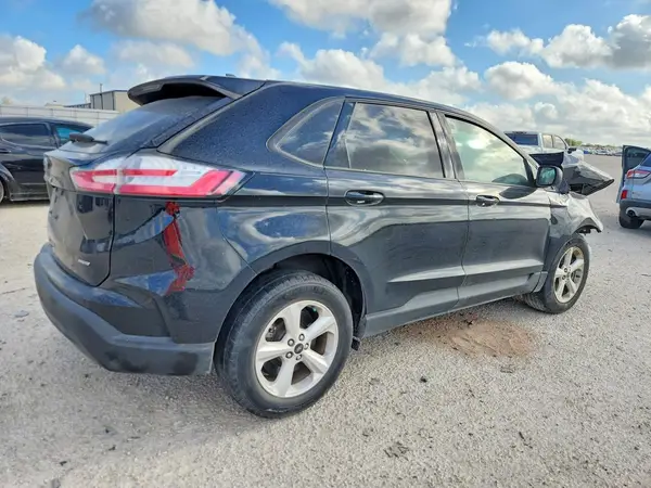 2FMPK4G96PBA13733 — 2023 Ford EDGE, фото 3 с аукциона Copart, Передняя часть