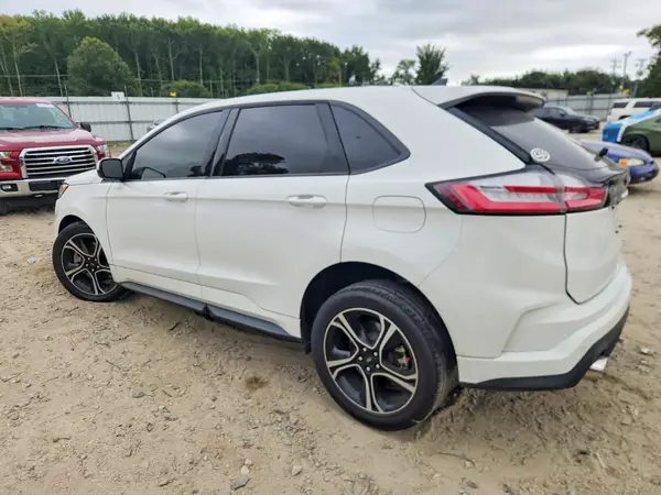 2FMPK4AP6PBA54449 — 2023 Ford EDGE, фото 2 с аукциона Copart, Передняя часть