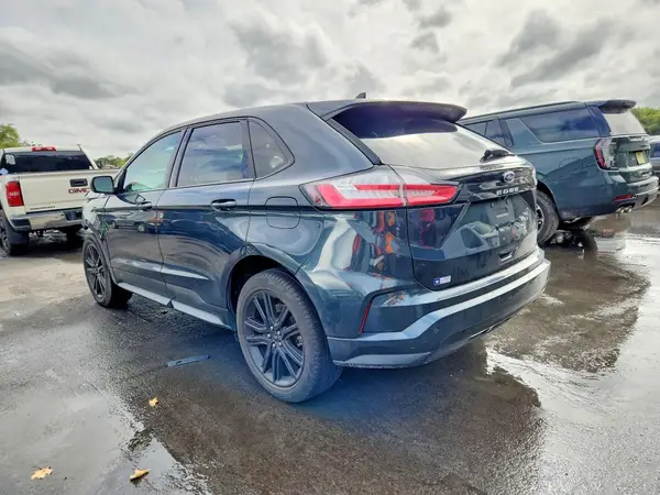 2FMPK4J9XPBA11931 — 2023 Ford EDGE, фото 2 с аукциона Copart, Передняя часть