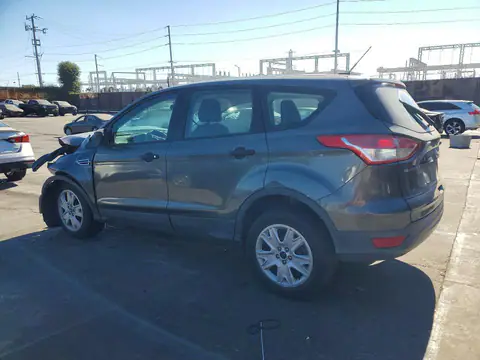 1FMCU0F72FUB49867 — 2015 Ford Escape, zdjęcie 2 z Copart 21.10.2026, Przód