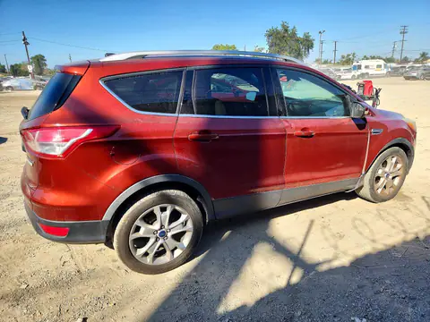 1FMCU0JX7FUB19867 — 2015 Ford Escape, photo 3 from Copart 19.10.2026, Front end