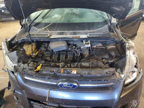 1FMCU9G92GUC47495 — 2016 Ford Escape, Повреждения со всех сторон, фото до ремонта