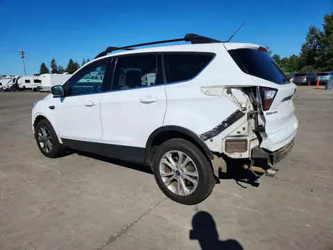 1FMCU9GD1HUA52039 — 2017 Ford Escape, photo 2 from Copart 19.10.2026, Side